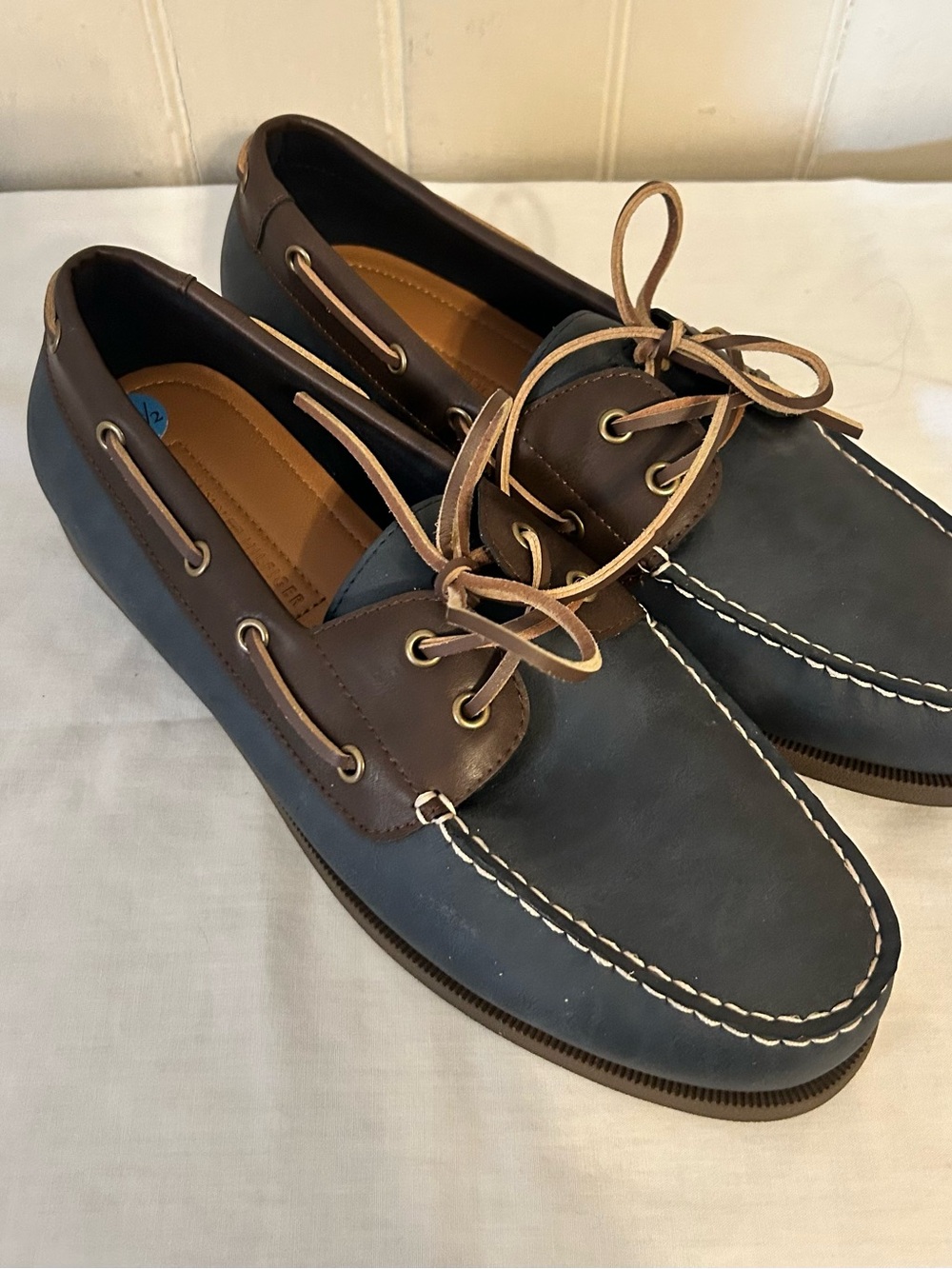 Tommy Hilfiger Brazen Two Tone Faux Leather Slip-On Boat Shoes/10.5/ NWOT